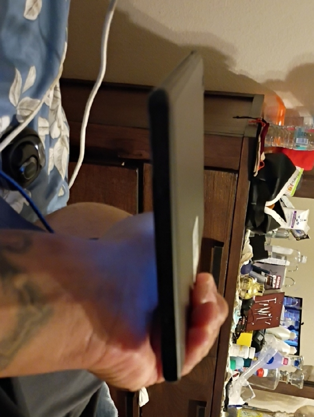 Black Tablet with Front Camera - Unbranded - Picture 4 of 7